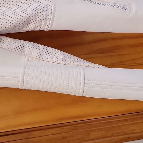 Beautiful Guess jacket NWT - Picture 7 of 14